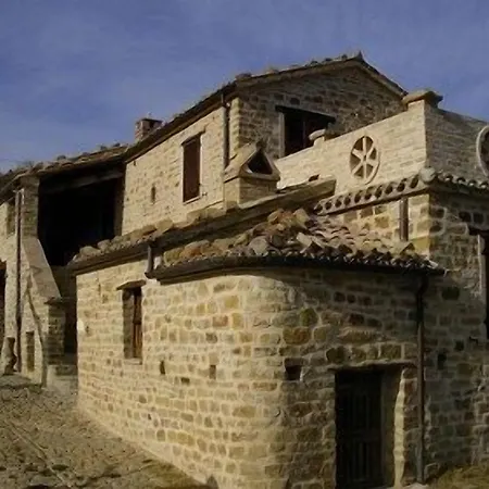 Azienda Agrituristica Colle San Giorgio Farm stay *