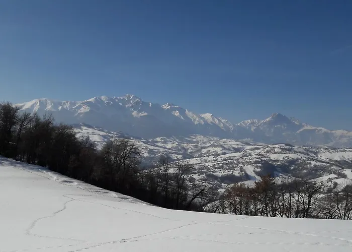 Azienda Agrituristica Colle San Giorgio Farm stay Castiglione Messer Raimondo